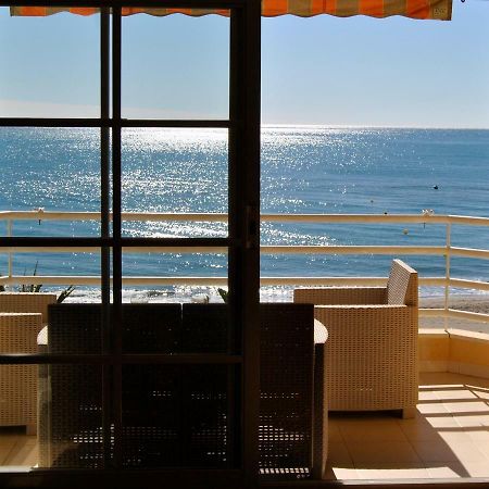 Apartamento Frente Al Mar,Primera Linea De Playa Rincon de la Victoria Luaran gambar