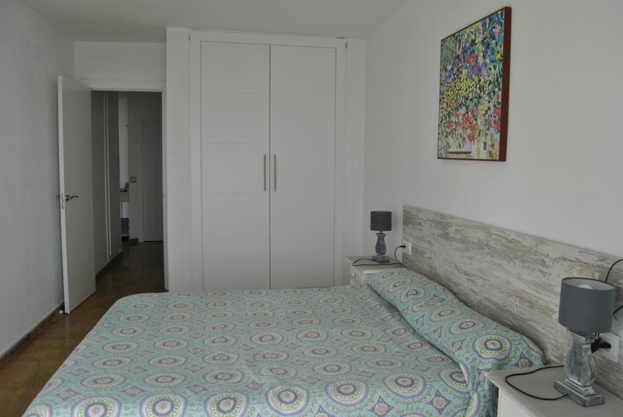Apartamento Frente Al Mar,Primera Linea De Playa Rincon de la Victoria Luaran gambar