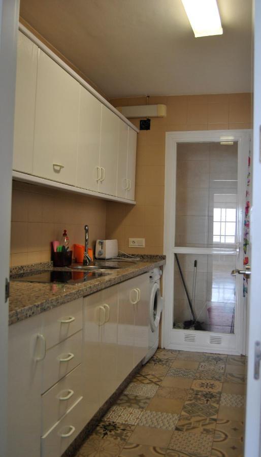 Apartamento Frente Al Mar,Primera Linea De Playa Rincon de la Victoria Luaran gambar