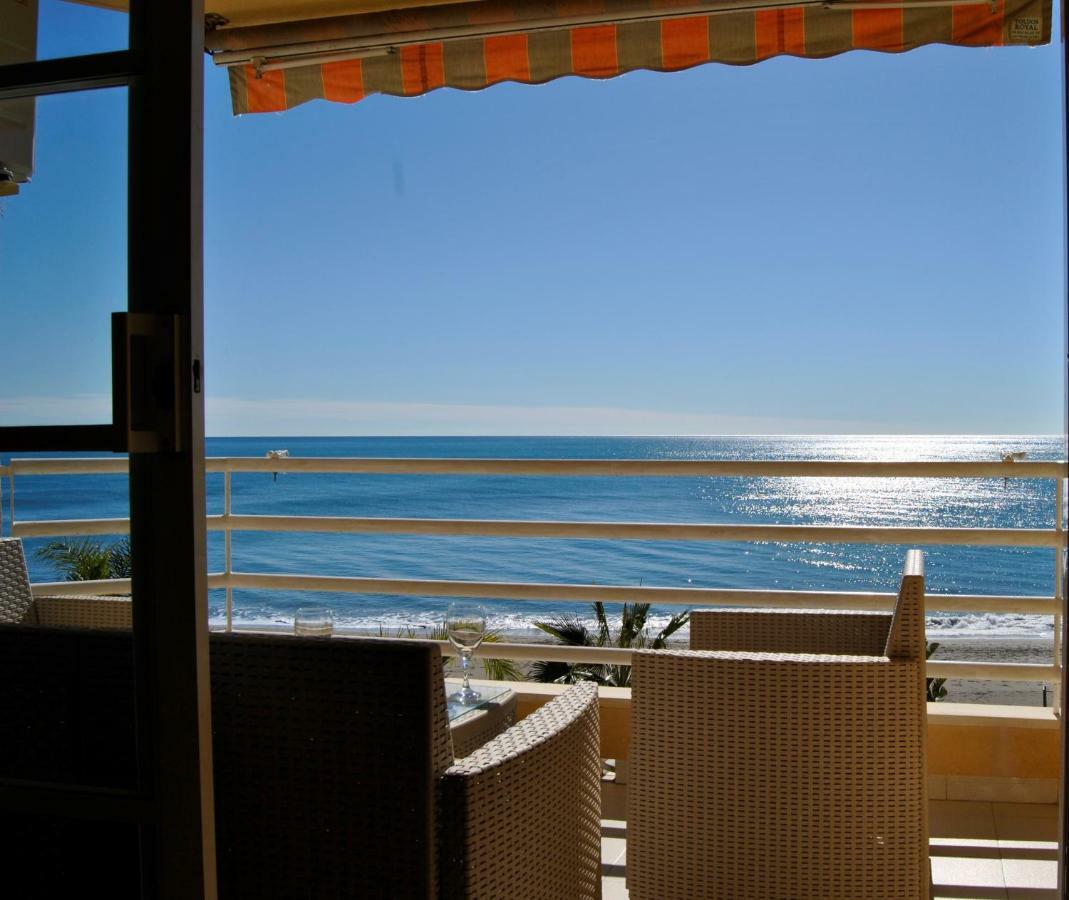 Apartamento Frente Al Mar,Primera Linea De Playa Rincon de la Victoria Luaran gambar