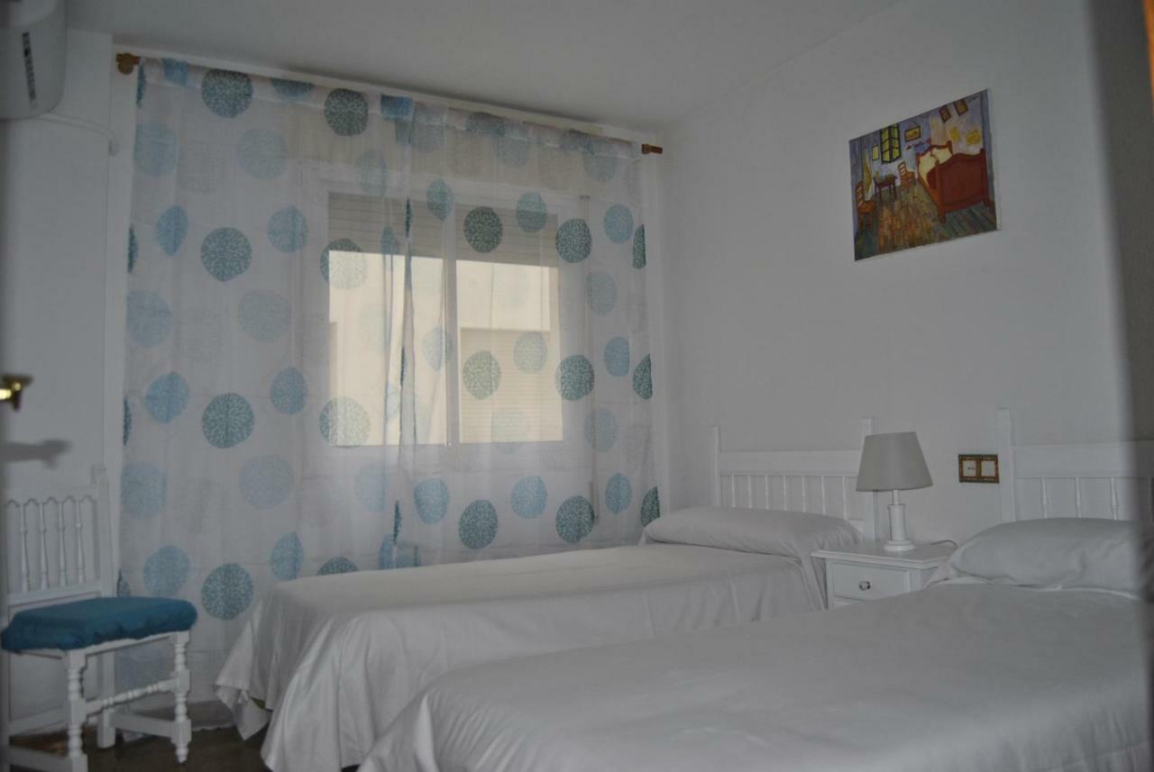 Apartamento Frente Al Mar,Primera Linea De Playa Rincon de la Victoria Luaran gambar